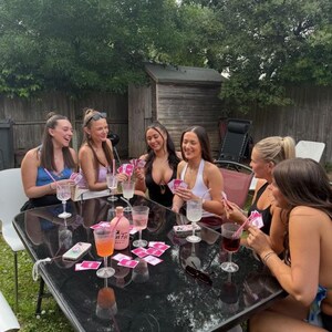 Juego de beber para la Noche de Chicas / Noche de Chicas / Juego de beber para adultos / Actividad de Galentines / Tarjeta digital para adultos / Juego de beber para Galentines imagen 7