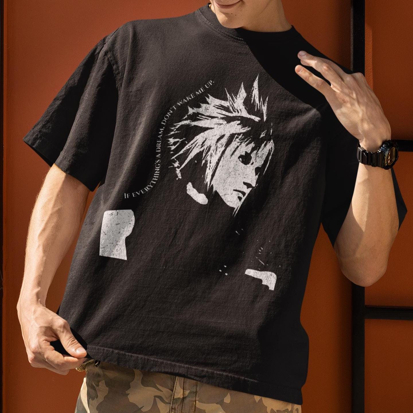 ファイナルファンタジーVII Tシャツ：クラウドシルエット、ミニマ 