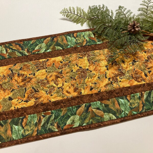 Crisp Leaves Quilted Table Runner NCU0PTT579