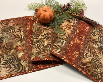 Autumn Splendor Dining Table Runner, 13.5x60" Fall Leaves Quilted ...
