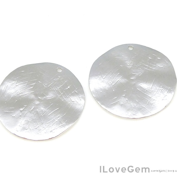 2pcs, NP-2104, Matt Rhodium plated, 30mm, Large Textured Round Disc Pendant, Hammered Circle Pendant, Wrinkled Pendant, Big Pendant