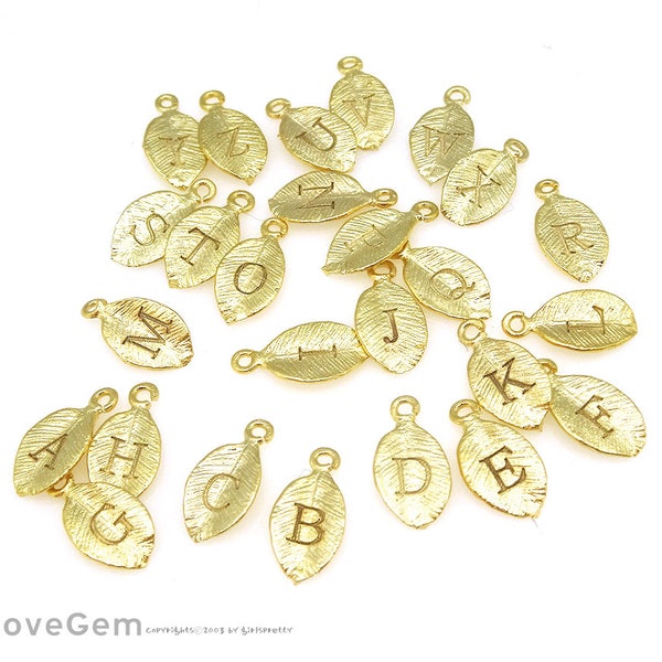 2pcs, P826 Matt Gold, Upper case, Leaf Charm, Alphabet Pendant, Initial Charm, Leaf Letter Pendant, Personalized, Choose letters