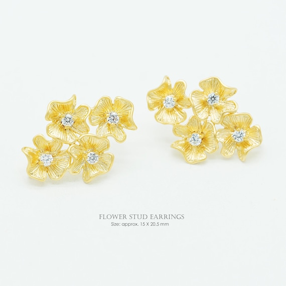 Flower Cluster Stud Earrings, P1003, Matte Gold plated Brass, 15X20.5mm, Floral Earrings with CZ, Botanical Jewelry Supplies
