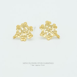 2pcs, NP-668 Matte Gold, Flower Earrings, Flower ear stud, Hydrangea Flower Earring, Floral Jewelry, 925 sterling silver post