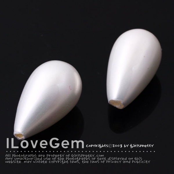 Clearance- Scratched, Dent // 2pcs, Pearl 419 Shell-based Pearl, Drop Pearl, 10X18mm, Cream White, Half-drilled Pearl