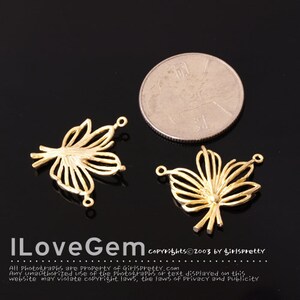 NP-1021 Matt Gold plated, Small maple leaf, Pendant. 2pcs Bild 2