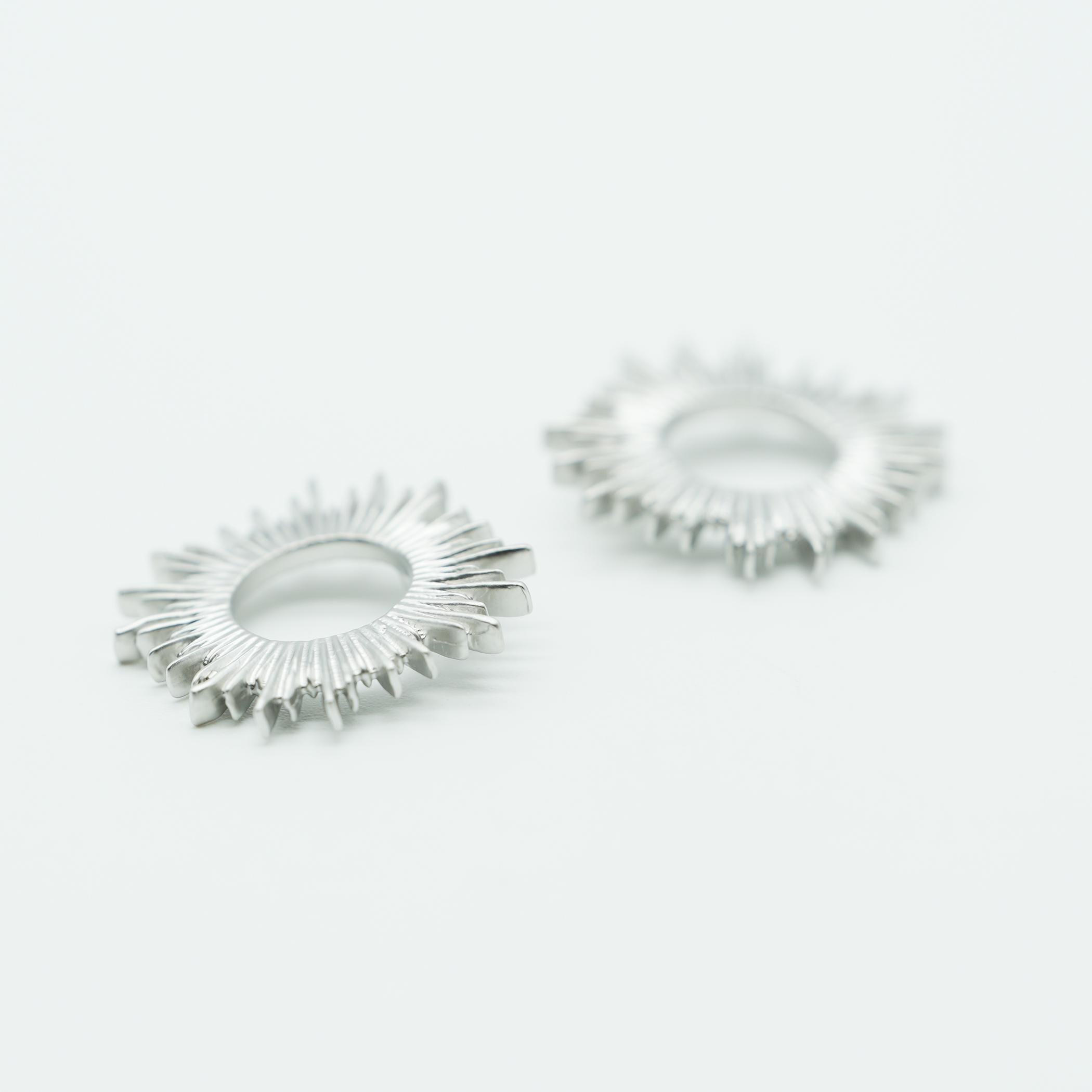 19mm Sun Pendant, NP-2129, Matte Rhodium Plated Brass, Sunburst