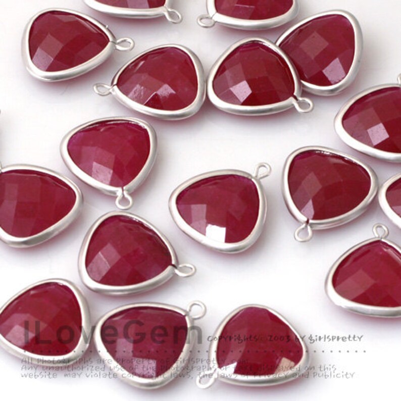 Ruby Color Gemstone Pendant Drop Jade 2pcs B105 Matt Rhodium plated over Brass