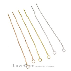 Puede incluir: Seis extensores de cadena para pendientes de diferentes longitudes. Las cadenas están hechas de metal dorado, oro rosa y plata. Las cadenas tienen un bucle en el extremo.