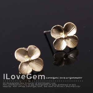 2pcs, NP-890 Matt Gold plated, Mini cherry flower earring,925 sterling silver post, Sakura Flower Earrings, Cherry blossom earring