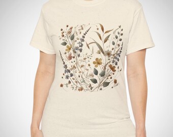 Pressed Flowers Boho Cottagecore T-Shirt, Floral Nature Lover Tee, Botanical Garden Shirt, Hippie Plant Lover Gift, Gardening Bohemian Top