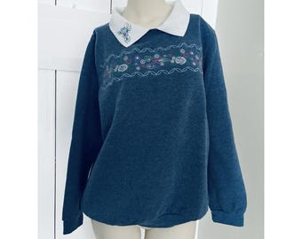 Bonworth Blue Floral Cottagecore Collared Sweatshirt Vintage 80s 90s Grandma