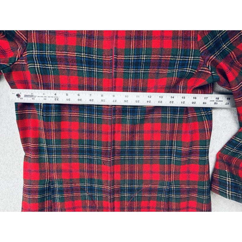 Vintage Red Plaid Womens Pendleton Robe - Housecoat W/zipper Pockets Wool image 10