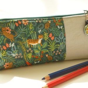 Pencil case /Pencil bag/ Pencil pouch / makeup bag / cosmetic bag/ zipper pull/sewing bag/tropical