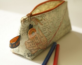 Pencil case /Pencil bag/ Pencil pouch / makeup bag / cosmetic bag/ zipper pull/Worldmap