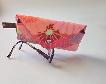 Handmade Eyeglass Case – Kaffe Fassett “Thousand Flowers” Fabric – Fits Sunglasses & Reading Glasses
