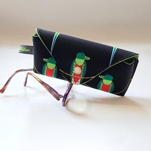 Handmade Eyeglass Case - Charley Harper - Suitable for Sunglasses and Reading Glasses