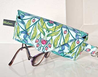 Tula Pink Dragonfly Glasses Case: Padded Cotton Eyeglass Holder