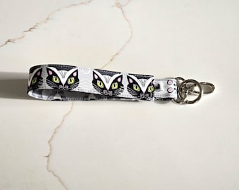 NEW Cat Keychain wristlet/Cat Keyholder/Cat theme Keyfob/Gift for cat lovers/black cat heads