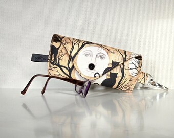 NEW Glasses case/ Cat Eyeglasses case/ Cat sunglasses case/ Cat reading glasses case/cat and moon/for cat lovers