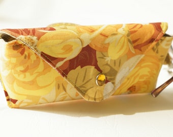 Glasses case/ Eyeglasses case/ sunglasses case/ reading glasses case/yellow roses/Philip Jacobs