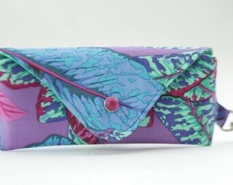 Glasses case/ Eyeglasses case/ sunglasses case/ reading glasses case/green purple blue leaves/Philip Jacobs