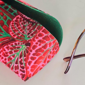 Handmade Eyeglass Case - Kaffe Fassett Fittonia Pattern - Suitable for Sunglasses and Reading Glasses