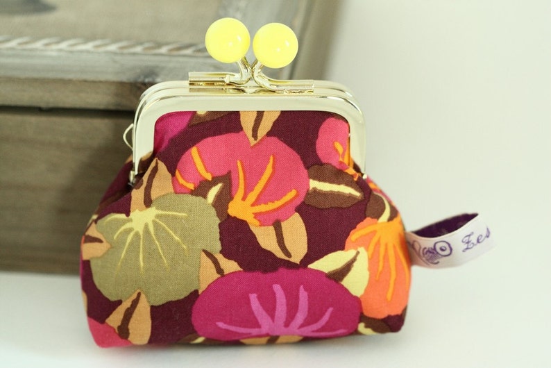 Golden metal frame coin purse/ Orange or yellow bead/ Kaffe Fassett/ orange and pink pumpkins . image 2