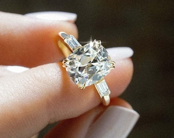 3ストーンモアッサナイトリング/無色モアッサナイトエンゲージリング