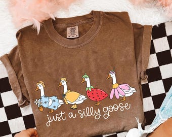 Comfort Colors Silly Goose On The Loose Shirt, Goose T-Shirt, Silly Goose Shirts, Funny Graphic Shirt, Cute Goose Shirt, Easter Shirt, Goose