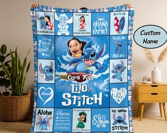 パーソナライズされたリロ＆スティッチキルトブランケット、カスタムネームスティッチフリースブランケット、スティッチ漫画ブランケット、お子様への誕生日プレゼント