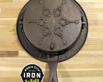 A&J Cox Philadelphia No. 7/8 Cast Iron Waffle Iron - PINHOLE
