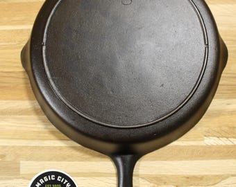 Lodge No. 8, Three-Notch Cast Iron Skillet
