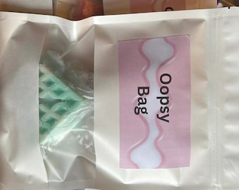 Oopsy bag of broken/mishape wax melts. Soy wax.