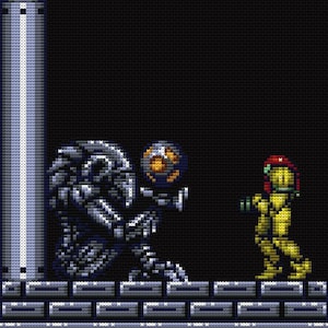 Op de afbeelding: Een gepixelde videogame scène met een grijs, robotachtig wezen dat een gloeiende bol vasthoudt en een geel, mensachtig personage met een rode helm dat op een grijs platform staat.