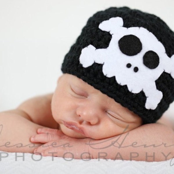 Skull and Crossbones Beanie - Punk Rock Pirate