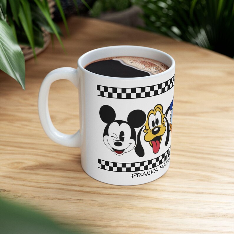 Micky und Freunde Name / Text auf der Tasse, Micky Maus Thema Tassen, personalisierte Micky Maus Tasse, Keramik Kaffeetasse, süße Tasse für Kinder Bild 4