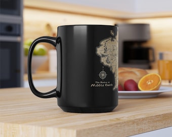 Taza de la Tierra Media, taza con mapa de fantasía, cerámica negra personalizada, 325 ml y 430 ml