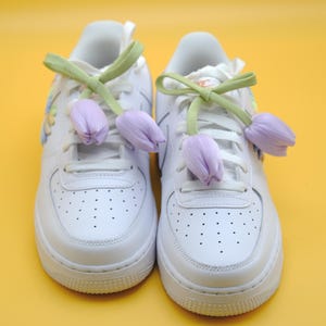 Cintas de tulipán suaves y lindas (2 piezas) / Accesorio para cordones con clip, lazo de flores / ¡No es necesario desatar los cordones!