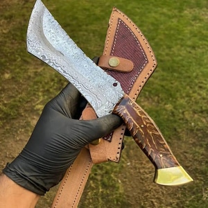 Custom Handmade Damascus Steel Knife – Resin & Wood Handle, Perfect Gift for Him/Her All Occasions