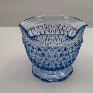 Vintage Indiana glass diamond point bowl in a beautiful blue color 3.5” H x 3.5” W
