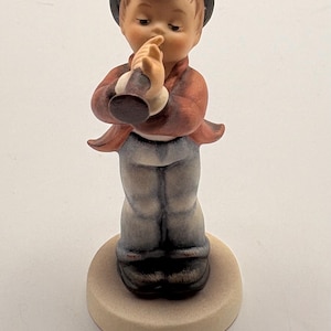 Goebel Hummel “ boy with flute” figurine collector figurine