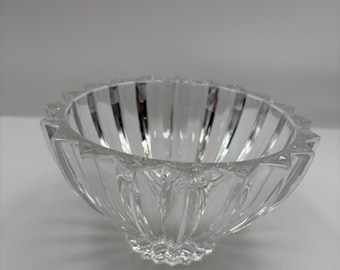 Vintage Marquis by Waterford crystal omnia ribbed bowl 6” diameter signed Waterford
