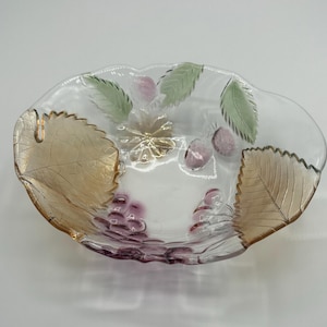 Vintage Mikasa Savoir Vivre Wild Orchard glass bowl featuring gold pinks  7 1/4 “ w set of 2