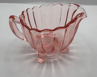 Pot à crème sur pied en verre VTG à dépression rose avec bord festonné 3 po. H x 5 po. l