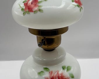 Vintage Hurricane Parlor Lamp: Hand-Painted Roses, Brass Base