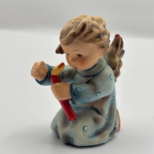 Goebel Hummel figurine “shining light” #358 angle figurine collector figurine