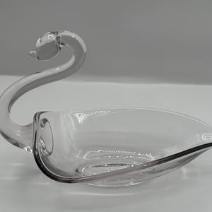Vintage MCM clear glass 6” swan trinket candy dish Duncan miller has a very small bruise in bowl