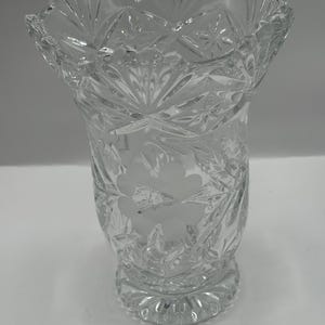 オールドクリスタルIrena 手彫り鉛クリスタル花瓶 Irena Crystal Vase - Etsy