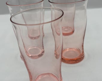 Vintage pink depression juice glasses set of (5)  3 3/4. “ H